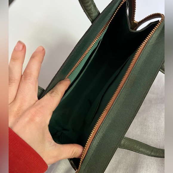 Detailed threaded purse with green, red, yellow, organ ge and black threading - Picture 5 of 11